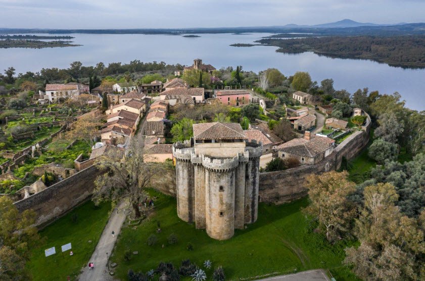 Castillo de Granadilla, Spain